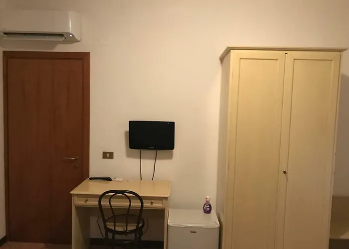 Affittacamere Paccagnella Affittacamere *